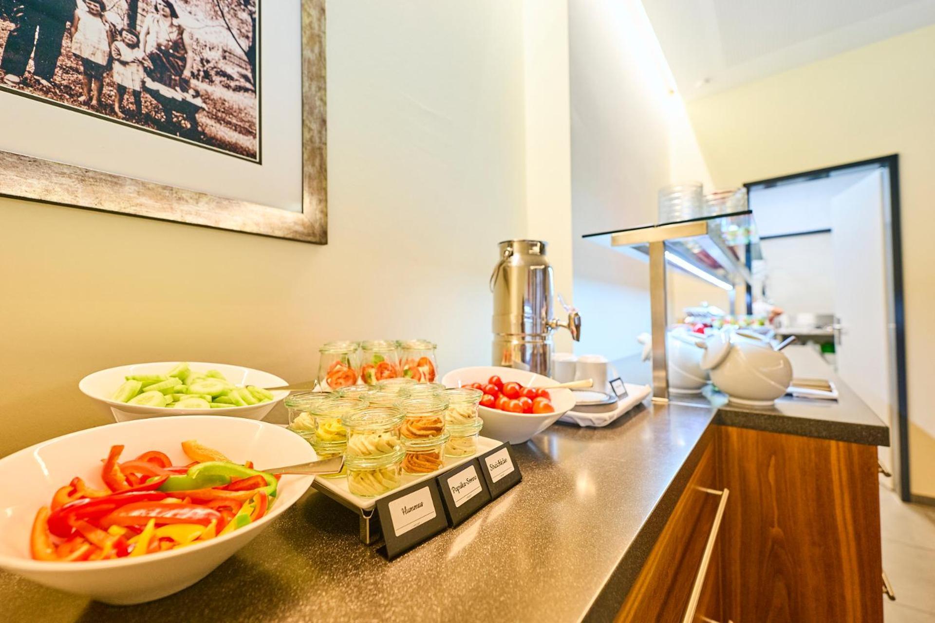 Hotel Apfelbaum Ердінґ Екстер'єр фото